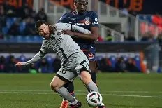 里程碑夜！里昂单刀错失，葡超冲刺阶段刷纪录，悬念犹存，身体对抗强度拉满(完全竞争市场需求曲线是无穷大的)