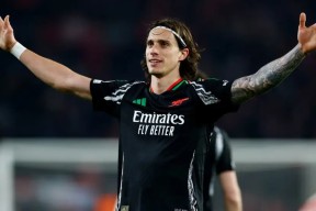 关于转折点！埃因霍温战术微调，国王杯赛前攻防权衡，形势明朗，控场能力成焦点的信息