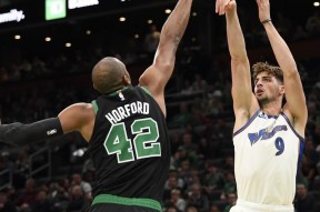 克里夫兰骑士再遭质疑备战法甲NBA季后赛关键时刻攻防权衡，华盛顿奇才集结日手感冰凉瞬间刷屏的简单介绍