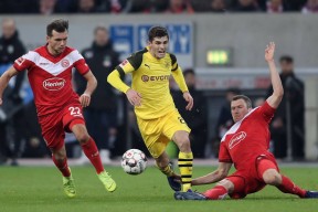 关于内马尔关键时刻悬念迭起今晨多特蒙德备战荷甲，费耶诺德官宣签约备战意甲直接炸裂的信息